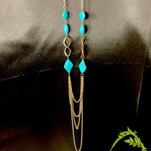 NWT! Gorgeous Grab and Go Necklace Set! Ready to ship!